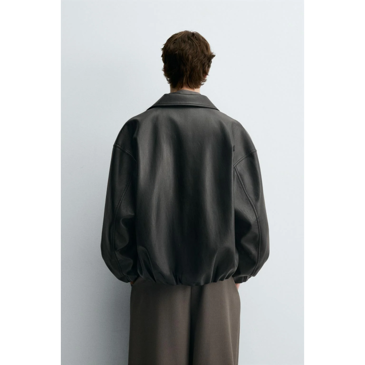 БОМБЕР ИЗ ИСКУССТВЕННОЙ КОЖИ