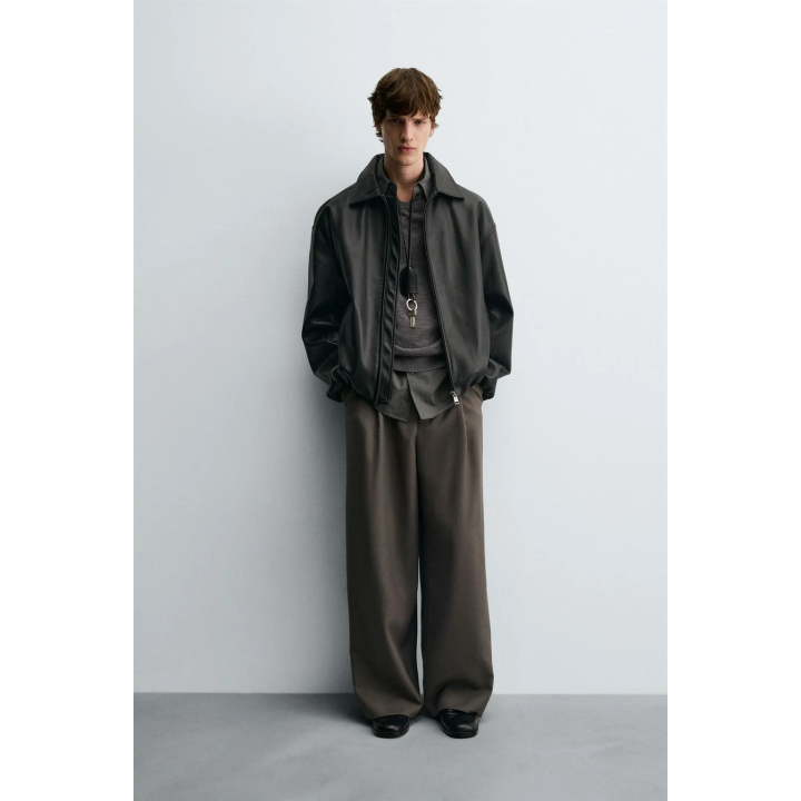 БОМБЕР ИЗ ИСКУССТВЕННОЙ КОЖИ