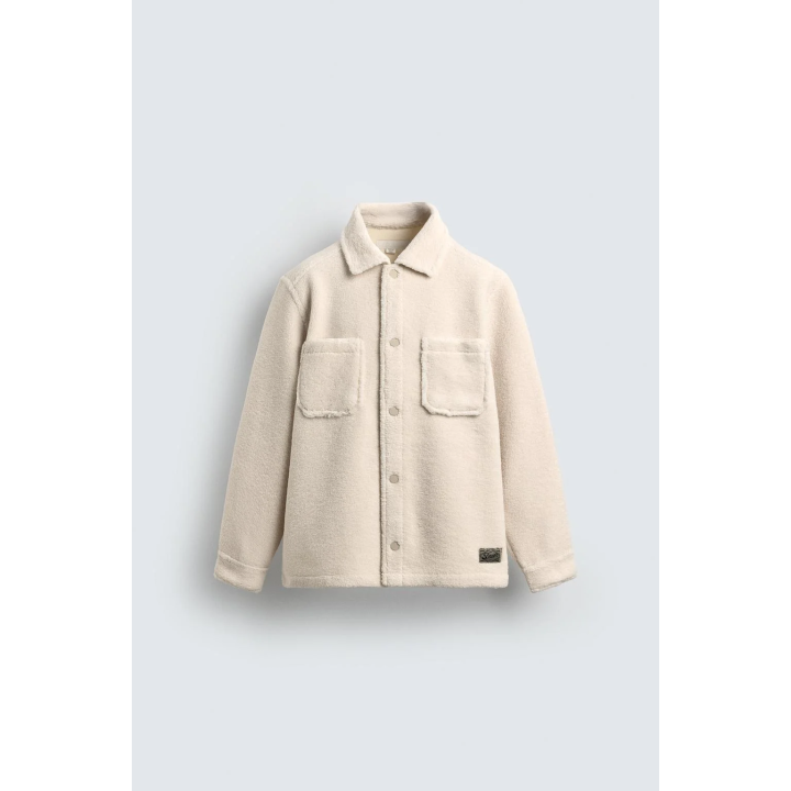 КУРТКА-РУБАШКА С ЭФФЕКТОМ ИСКУССТВЕННОЙ ОВЧИНЫ И КАРМАНАМИ