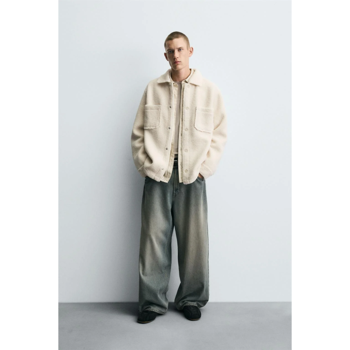 КУРТКА-РУБАШКА С ЭФФЕКТОМ ИСКУССТВЕННОЙ ОВЧИНЫ И КАРМАНАМИ