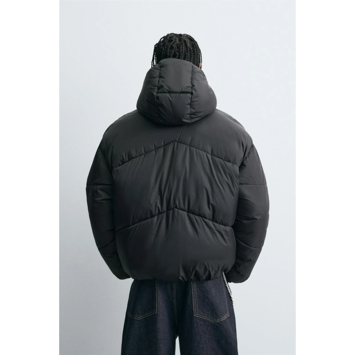 Техническая куртка с водоотталкивающим эффектом