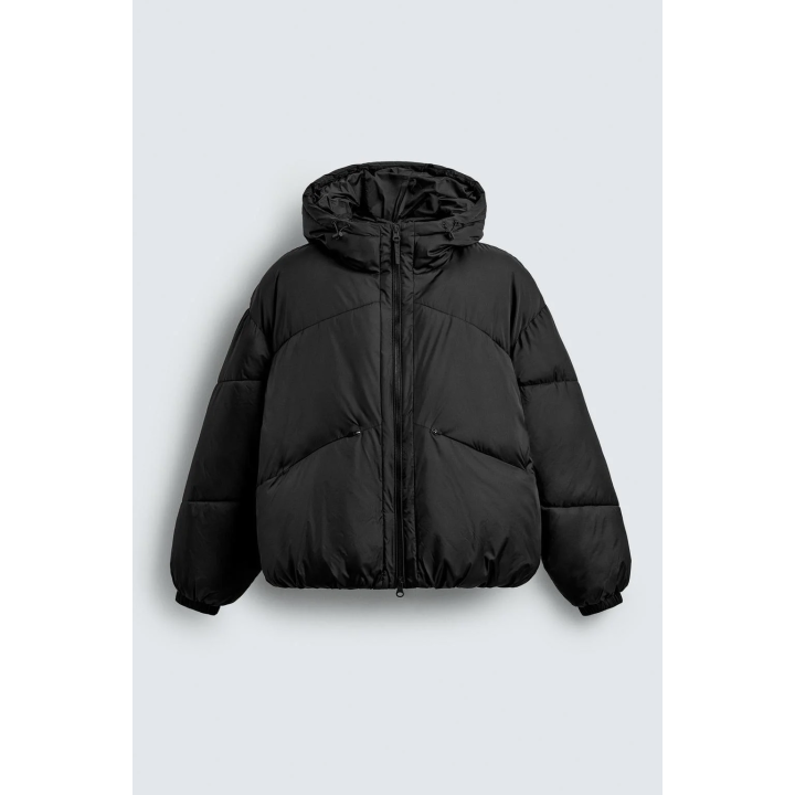 Техническая куртка с водоотталкивающим эффектом