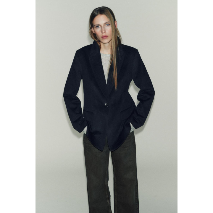 БЛЕЙЗЕР ИЗ ШЕРСТИ В ТОНКУЮ ПОЛОСКУ