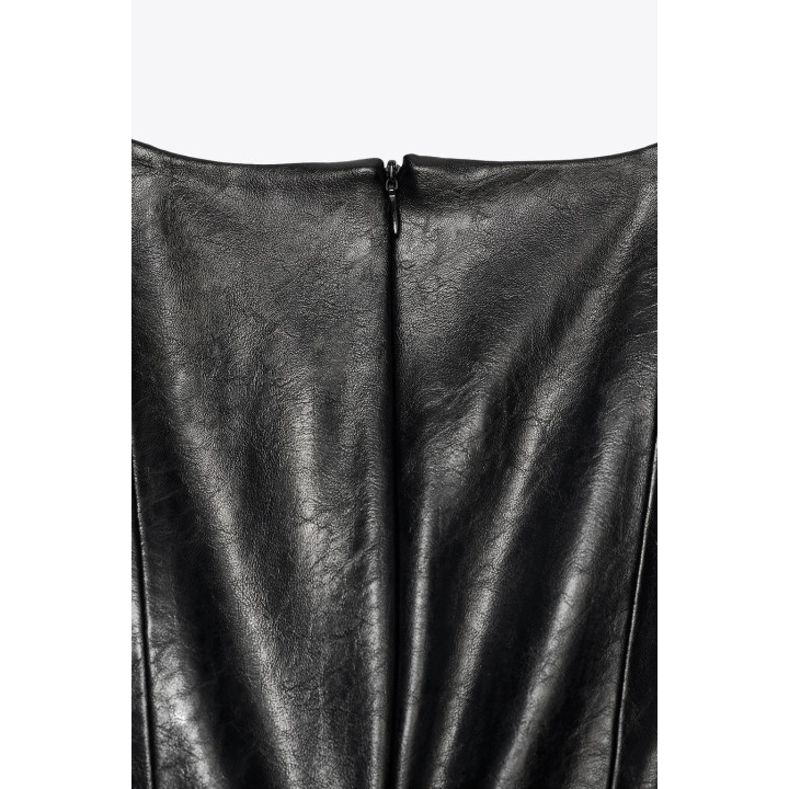 ТОП С ЭФФЕКТОМ КОЖИ И ПОЯСОМ