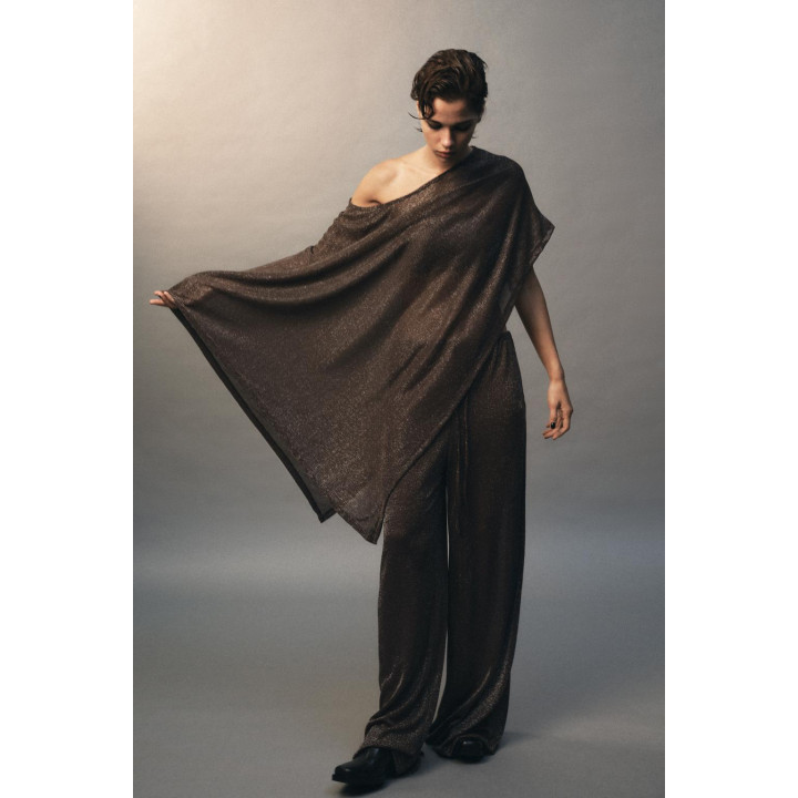 НАКИДКА АСИММЕТРИЧНОГО КРОЯ ИЗ МЕТАЛЛИЗИРОВАННОЙ НИТИ