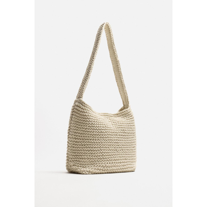 СУМКА ИЗ МАКРАМЕ С ПЛЕЧЕВЫМ РЕМНЕМ