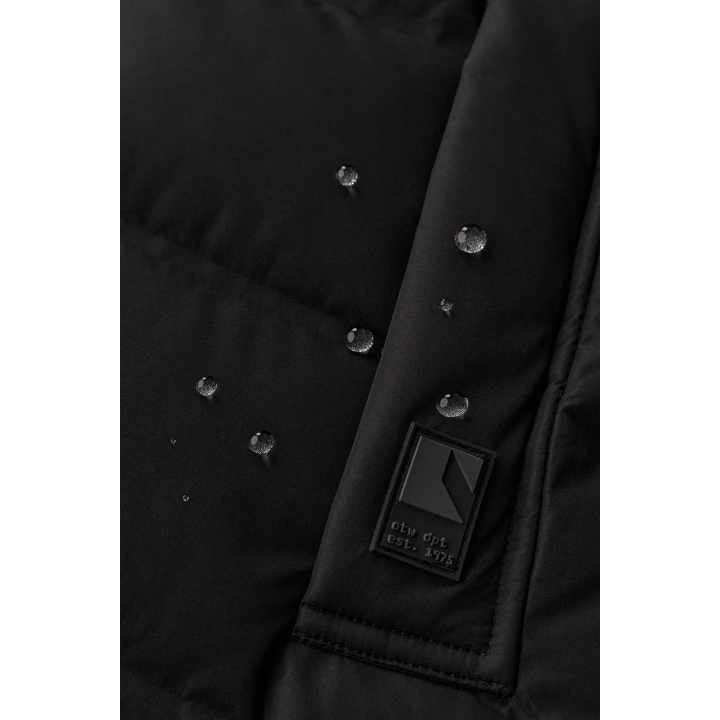 Длинный пуховик с водоотталкивающей отделкой