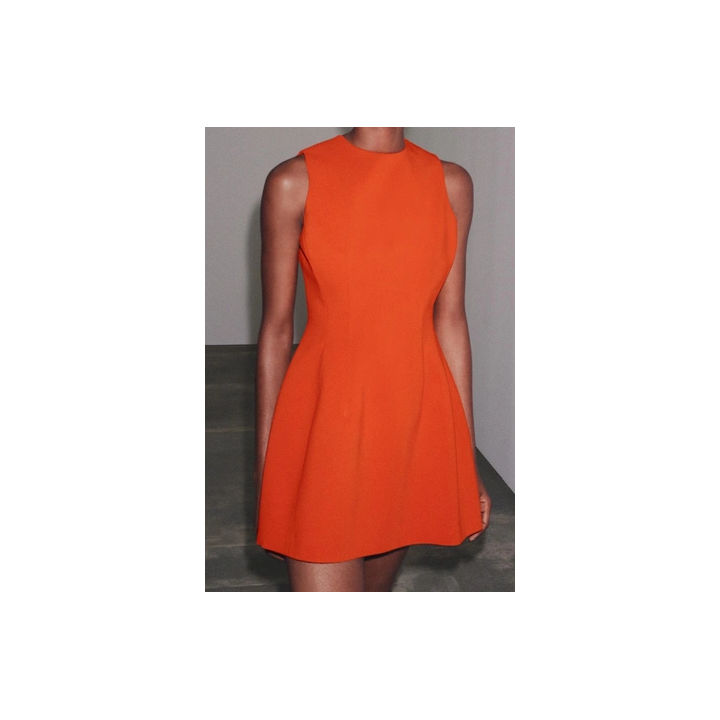 КОРОТКОЕ ПЛАТЬЕ ОБЪЕМНОГО КРОЯ ИЗ КОЛЛЕКЦИИ ZW