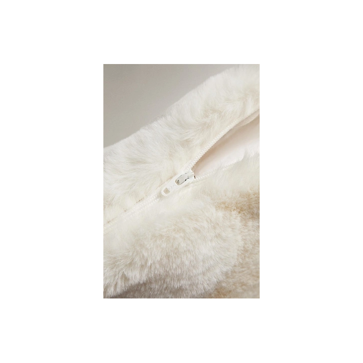 FAUX FUR CUSHION COVER