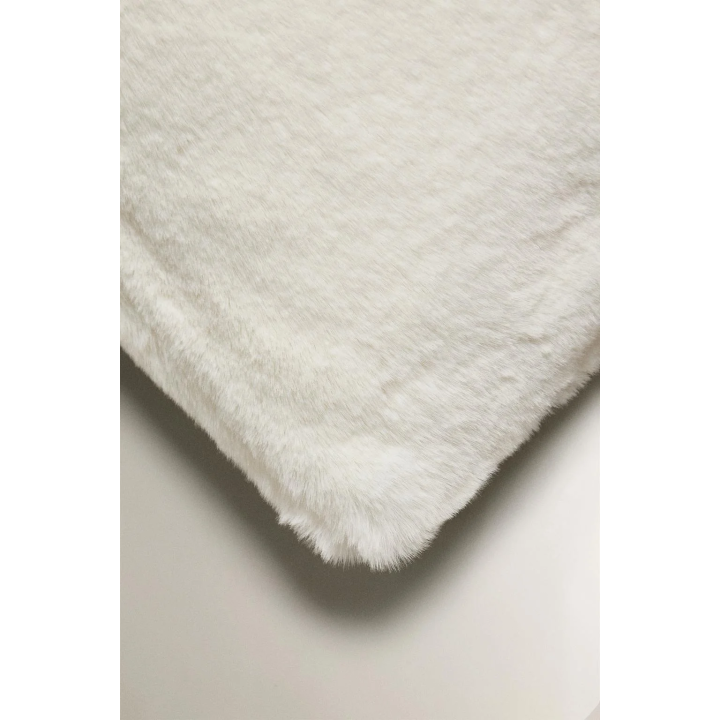 FAUX FUR CUSHION COVER