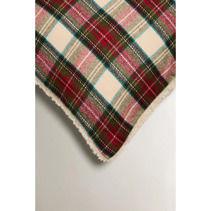 Рождественская наволочка в клетку