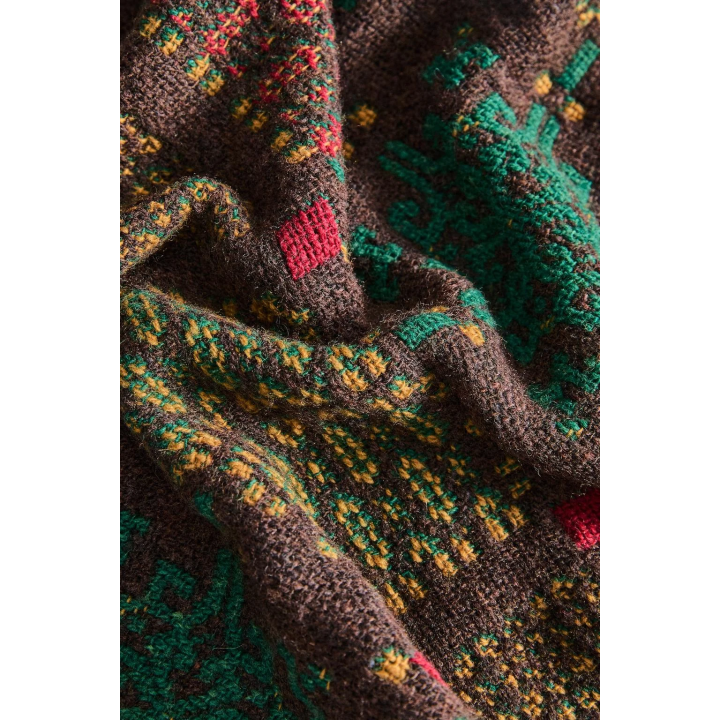 Плед с геометрическим узором на рождество