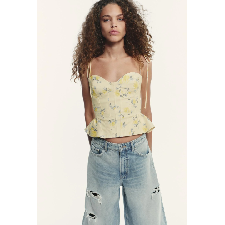 ТОП ИЗ ПОПЛИНА С ЦВЕТОЧНЫМ ПРИНТОМ