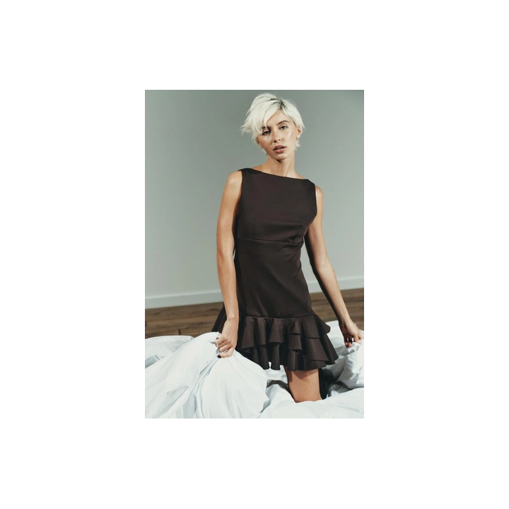 КОРОТКОЕ ПЛАТЬЕ С ВОЛАНАМИ