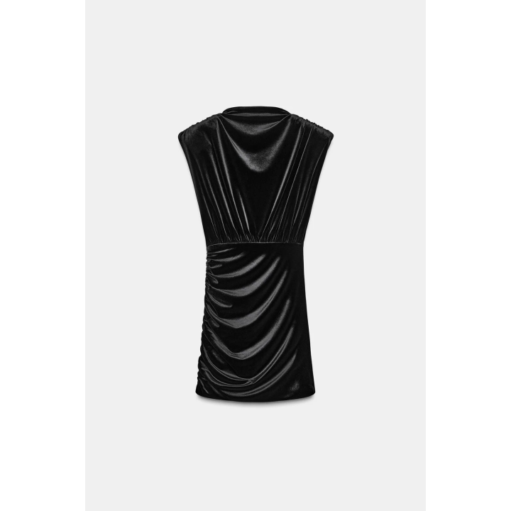 КОРОТКОЕ БАРХАТНОЕ ПЛАТЬЕ С ПОДПЛЕЧНИКАМИ