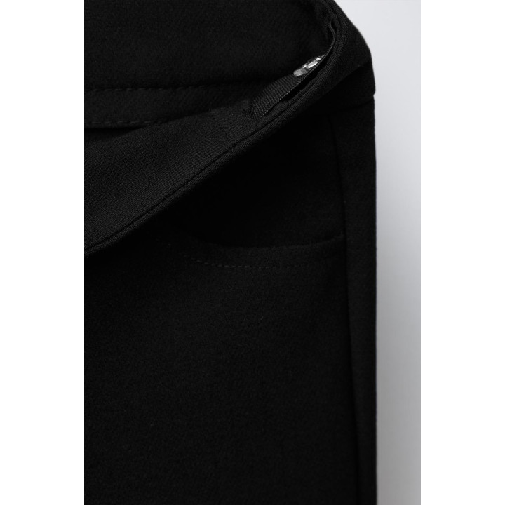 БРЮКИ-КЛЕШ В СТИЛЕ КОСТЮМНЫХ