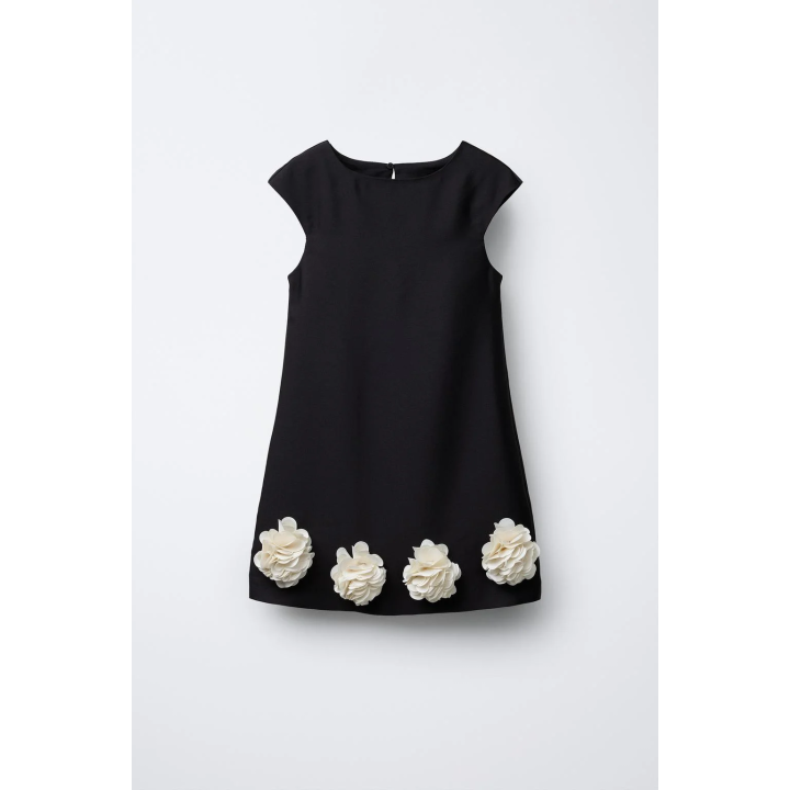 Платье из атласа с цветочным узором