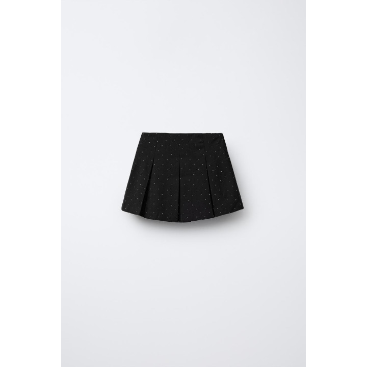 ЮБКА-ШОРТЫ СО СКЛАДКАМИ И СТРАЗАМИ