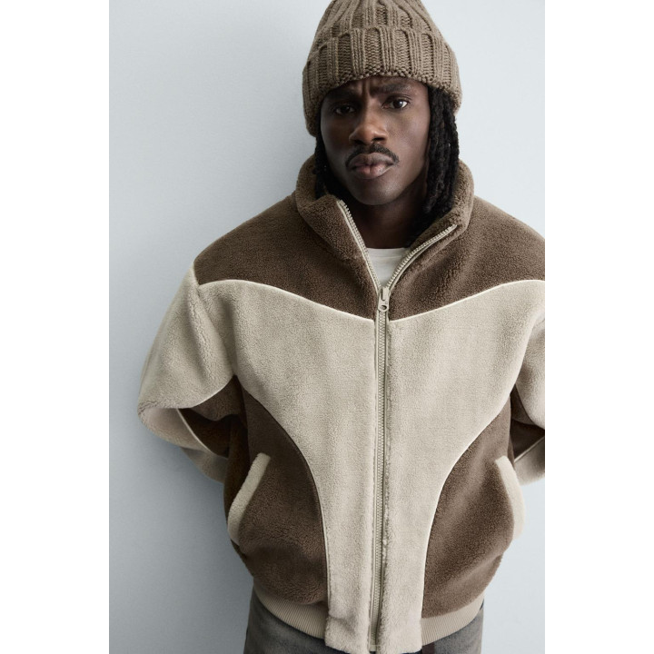 Шапка с ребристым узором