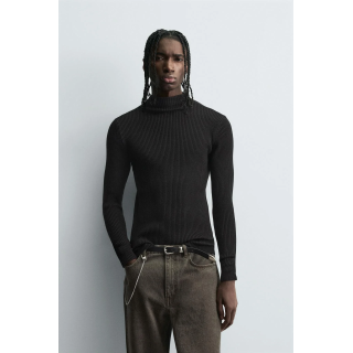 СВИТЕР В РУБЧИК С ВОРОТНИКОМ-СТОЙКОЙ