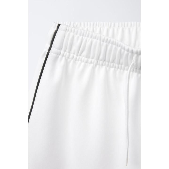 БЕРМУДЫ С ОТДЕЛКОЙ