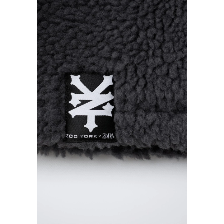 FAUX SHEARLING OVERSHIRT WITH REMOVABLE HOOD AND EMBROIDERED ZOO YORK® X ZARA DETAIL