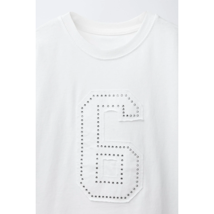 ФУТБОЛКА С ЦИФРОЙ И СТРАЗАМИ