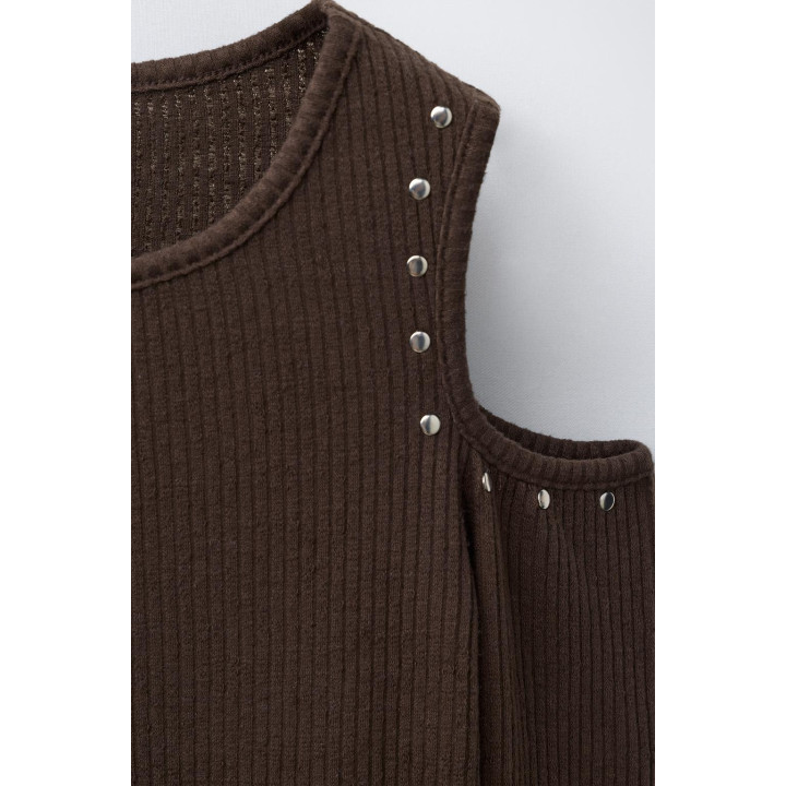 ЛОНГСЛИВ В РУБЧИК С ВЫРЕЗАМИ И ЗАКЛЕПКАМИ