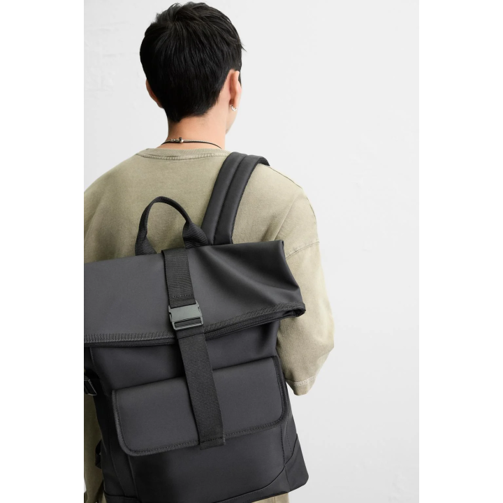 ПРОРЕЗИНЕННЫЙ РЮКЗАК С КЛАПАНОМ