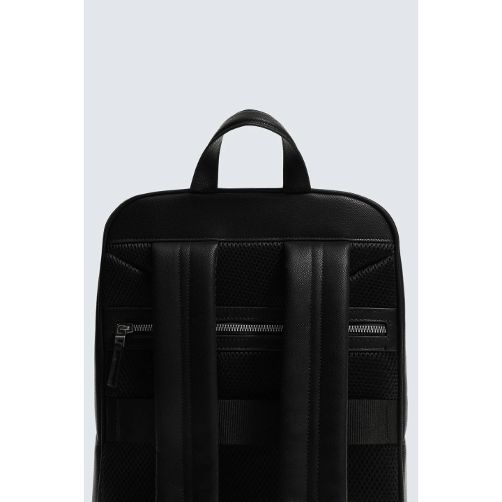 РЮКЗАК С ТЕКСТУРОЙ