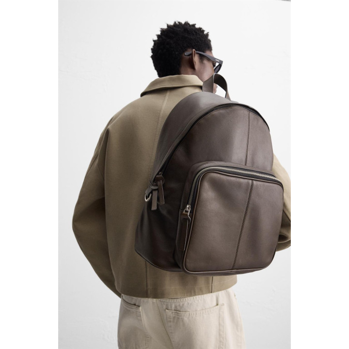 КОЖАНЫЙ РЮКЗАК