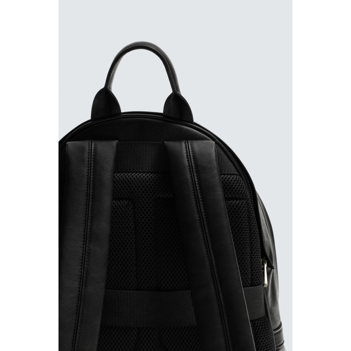 РЮКЗАК С ТИСНЕНИЕМ