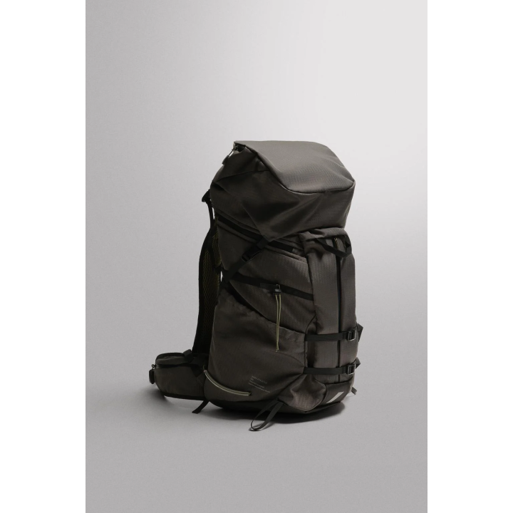 СПОРТИВНЫЙ РЮКЗАК ДЛЯ ГОРНОЛЫЖНОГО СПОРТА