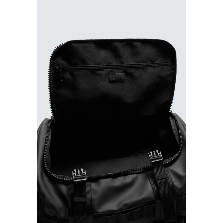 Технический путешественный рюкзак