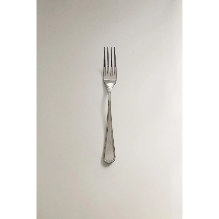 SHINY STEEL FORK
