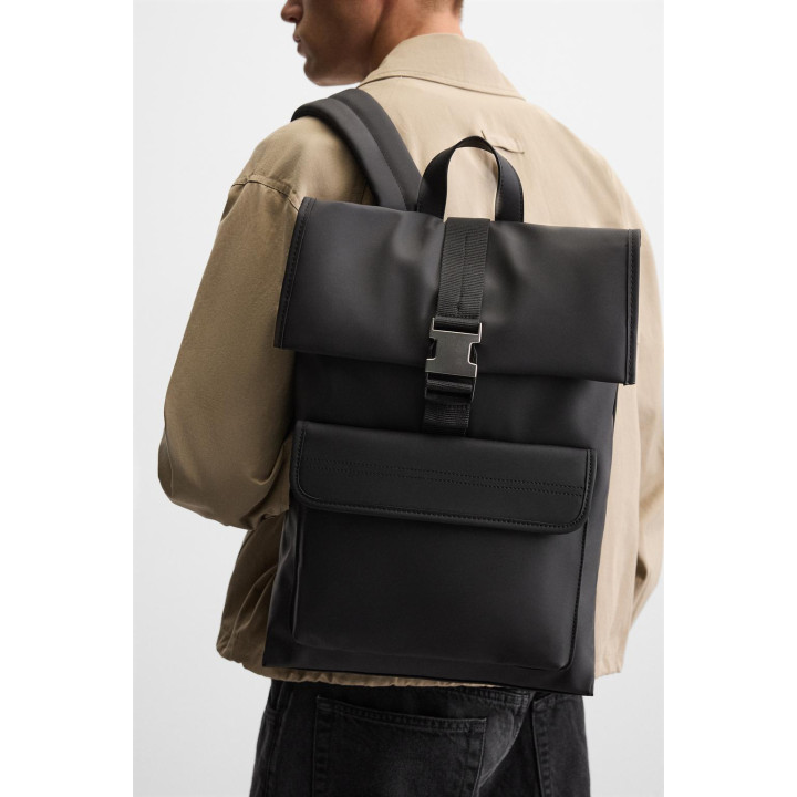 ПРОРЕЗИНЕННЫЙ РЮКЗАК С КЛАПАНОМ