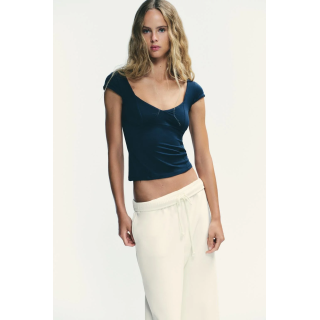 ТОП ИЗ ЛИОЦЕЛЛА С КРУЖЕВОМ