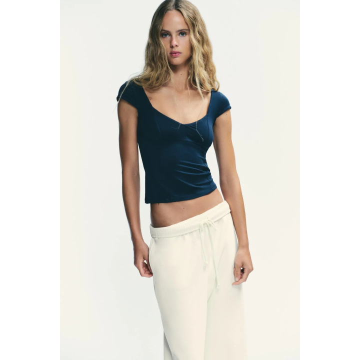 ТОП ИЗ ЛИОЦЕЛЛА С КРУЖЕВОМ