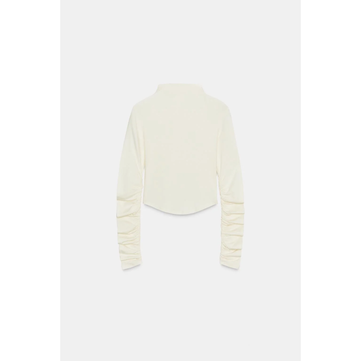 ФУТБОЛКА ИЗ ХЛОПКА И МОДАЛА СО СБОРКАМИ