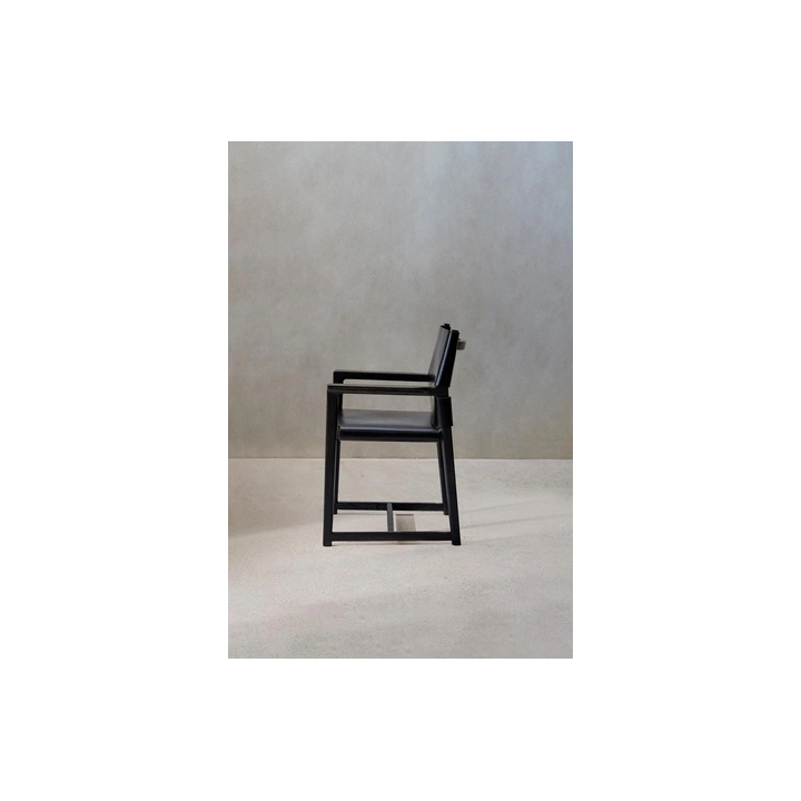 CHAIR 03