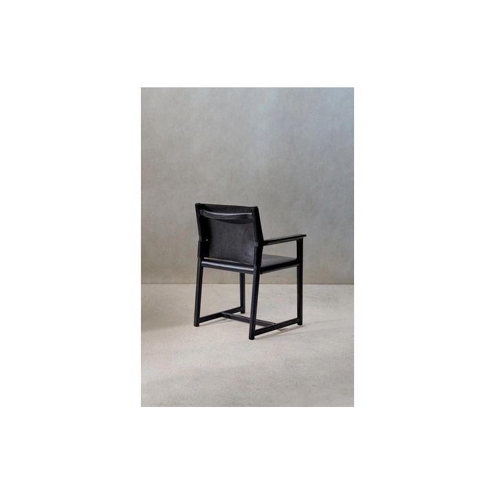 CHAIR 03