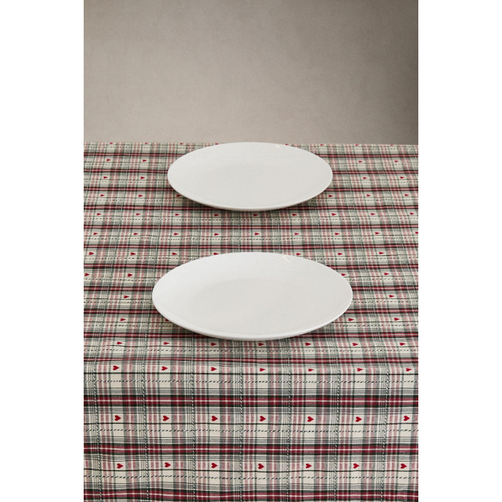 Ризинка для стола с сердцем рождество из окрашенной нити