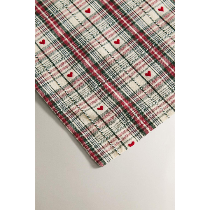 Ризинка для стола с сердцем рождество из окрашенной нити