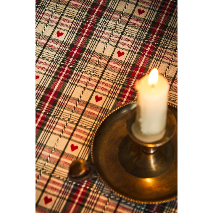 Ризинка для стола с сердцем рождество из окрашенной нити