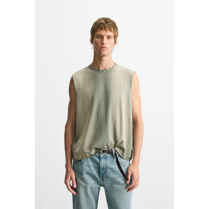 ТРИКОТАЖНАЯ МАЙКА С ЭФФЕКТОМ ПОТЕРТОСТИ