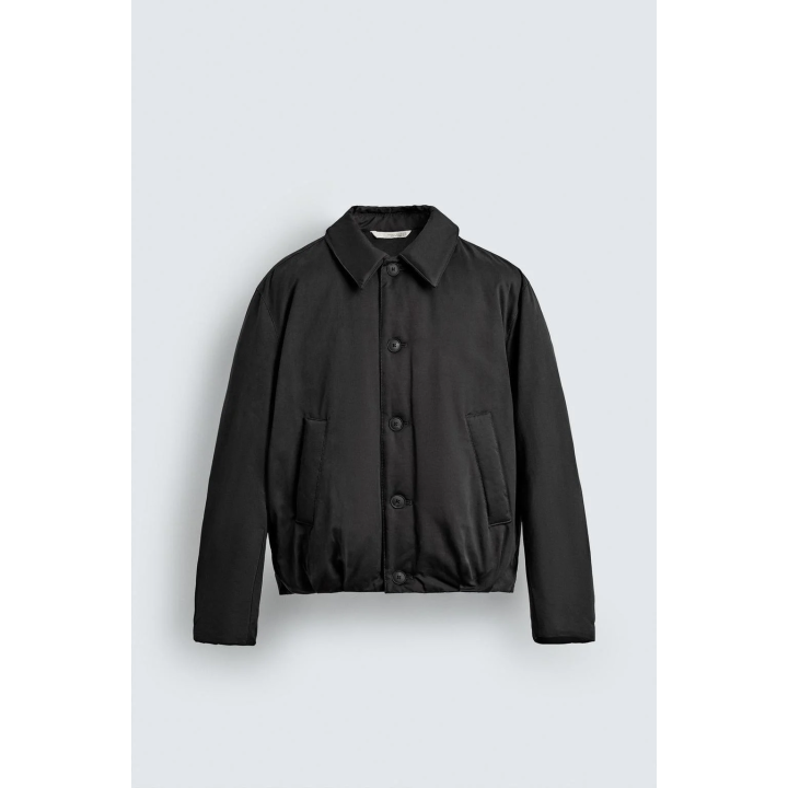 УКОРОЧЕННАЯ СТЕГАНАЯ КУРТКА