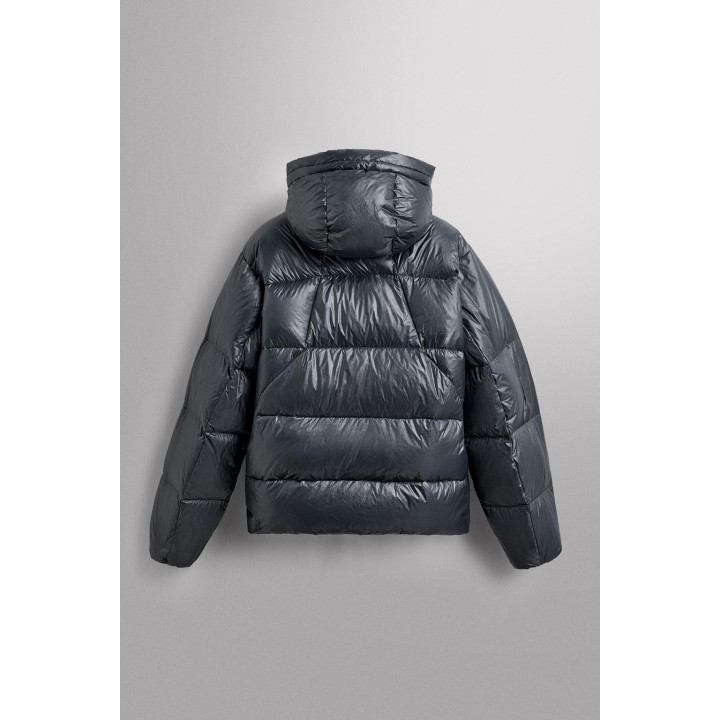 СТЕГАНАЯ КУРТКА С НАПОЛНИТЕЛЕМ ИЗ 100% ПЕРА