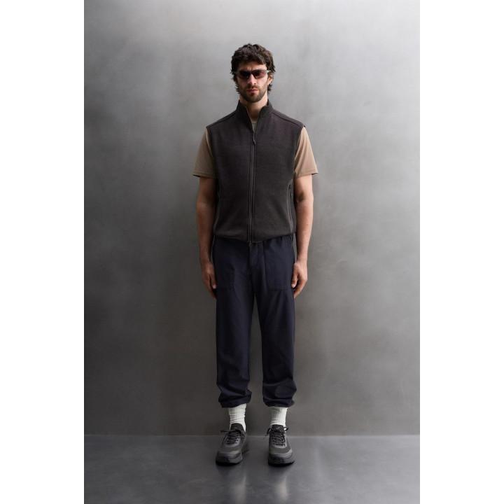 ЖИЛЕТ ИЗ ТРИКОТАЖА С ФЛИСОВОЙ ПОДКЛАДКОЙ