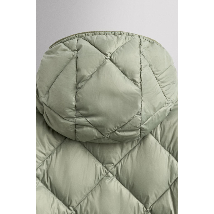 СТЕГАНАЯ КУРТКА ИЗ 100% ПУХА С КАПЮШОНОМ