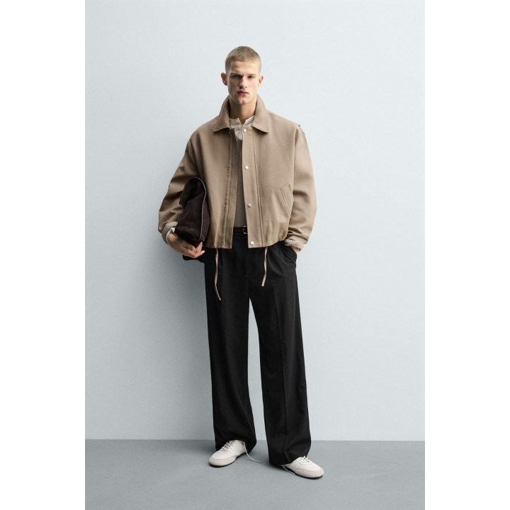 УКОРОЧЕННАЯ СТЕГАНАЯ КУРТКА